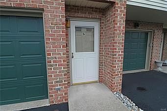 2nd image of 555 Vera Cir #G