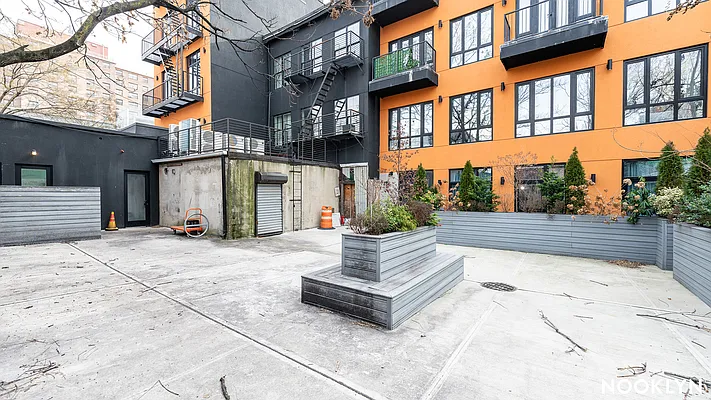 Rented by Nooklyn NYC LLC | media 30