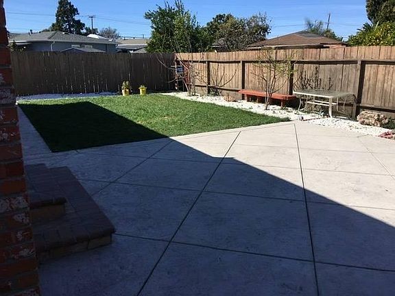 2nd image of 26514 Flamingo Ave