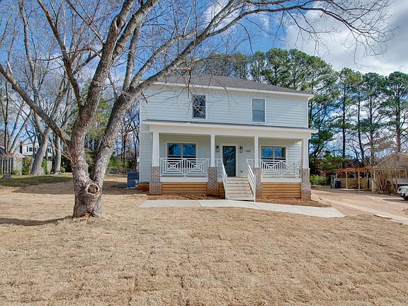 5th image of 1006 Woodall Ln NW