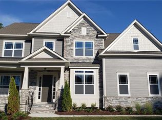 18421 Doves Crest Rd, Cornelius, NC 28031