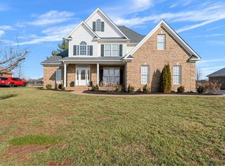 810 Poppy Hills Way, Bowling Green, KY 42104