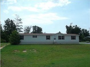 1312 Boy Scout Rd, Vicksburg, MS 39183