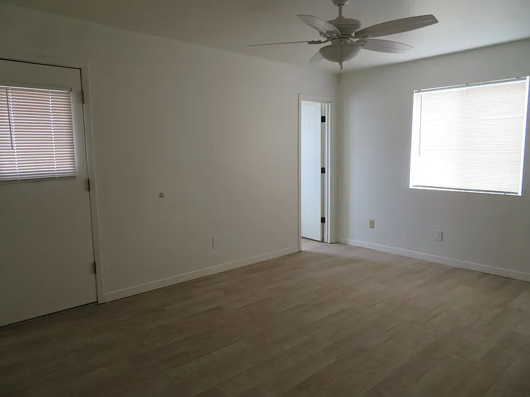 2720 Fairway Dr — Photo 18