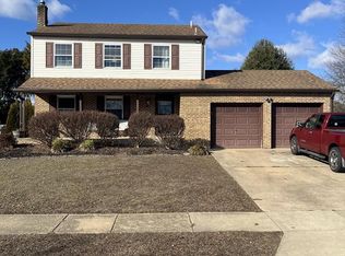 109 Giles Ct, Newark, DE 19702