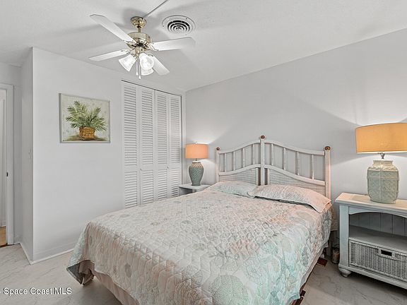 3rd image of 351 Taylor Ave #8