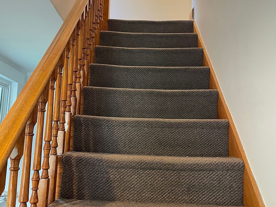 Stairs inside entry