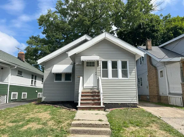 10620 Linnet Ave, Cleveland, OH 44111