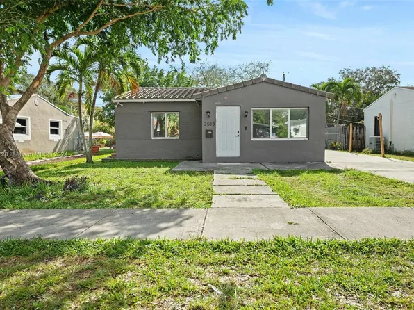 2518 Thomas St, Hollywood, FL 33020