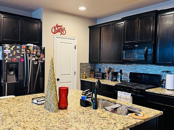 2nd image of 5685 W Pelican Ridge Ln