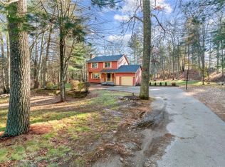 155 Whaley Hollow Rd, Coventry, RI 02816