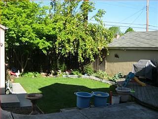 2nd image of 1656 Juanita Ave