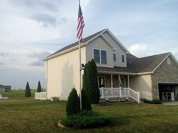 4 bed/3.5 Bath W/fin Basemt