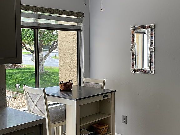 4th image of 558 S Palo Verde Way