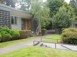 3212 SW Marigold St, Portland, OR 97219