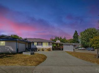7840 Bernice Ct, Rohnert Park, CA 94928