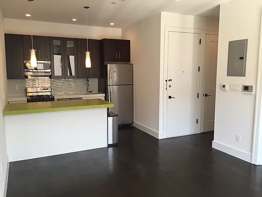 Rented by DK Real Estate Group LLC | media 15