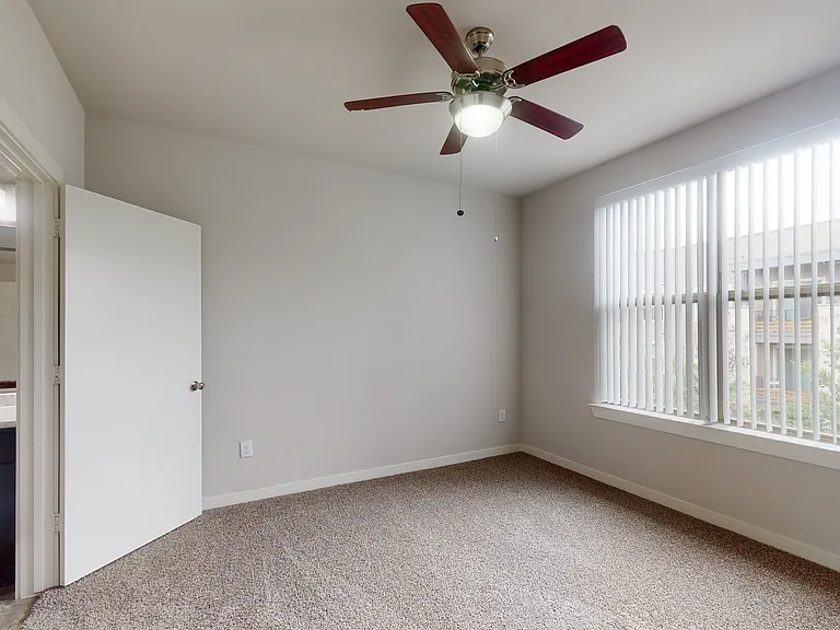 The District At Cypress Waters - Parson's Green — Photo 270