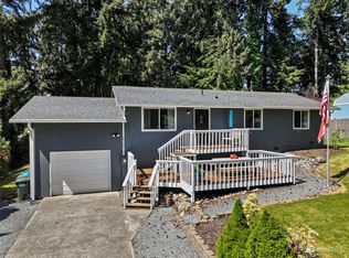 19109 Maryann Dr E, Lake Tapps, WA