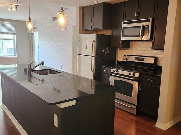 2nd image of 1975 N Grant St Unit 323
