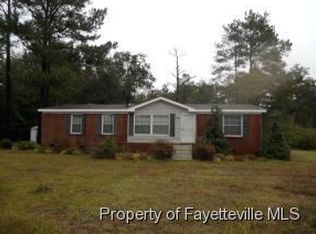 6521 Turnbull Rd, Fayetteville, NC 28312