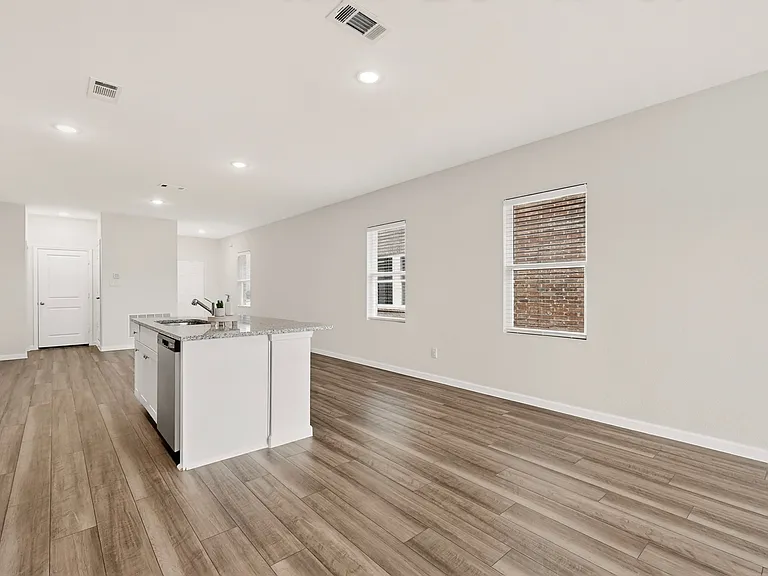 6086 Mojave Dr — Photo 35