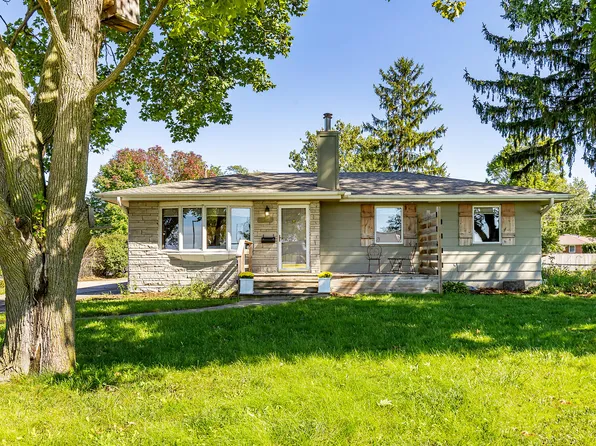525 SW State St, Ankeny, IA 50023