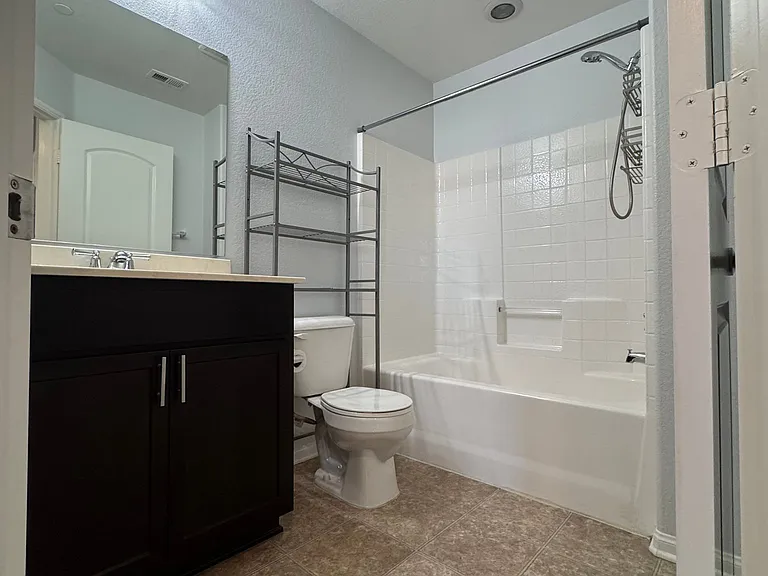 1460 Mockingbird Ct #3 — Photo 8