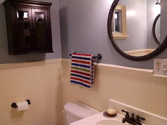 5th image of 2266 Merrill Ave