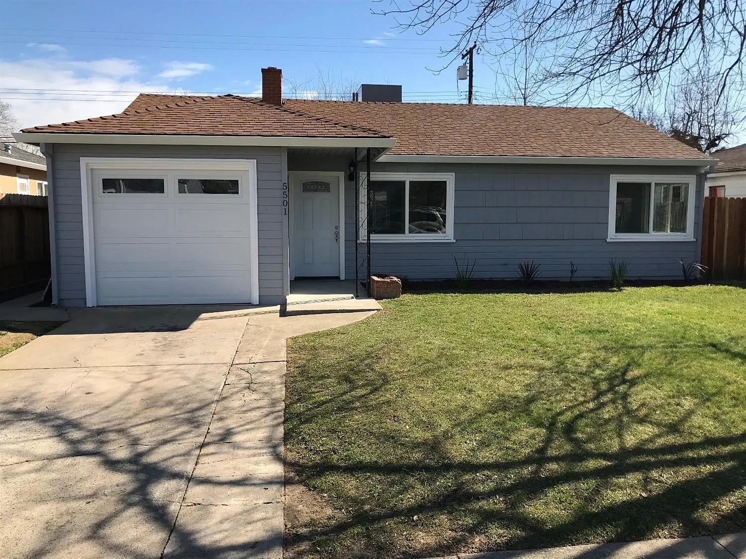 5501 Priscilla Ln photo 1