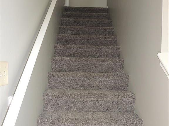 2nd image of 4485 Connaught West Dr