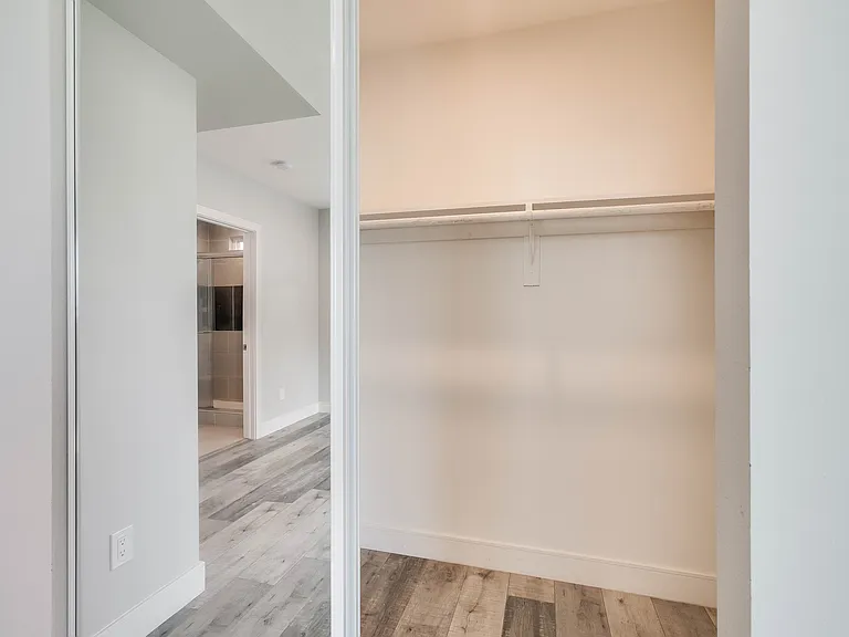 1848 1/2 Federal Ave #1848-1/2 — Photo 17