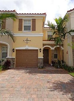 1st image of 12450 Emerald Creek Ct
