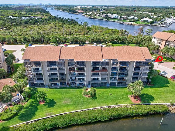 3rd image of 1101 Seafarer Cir APT 505