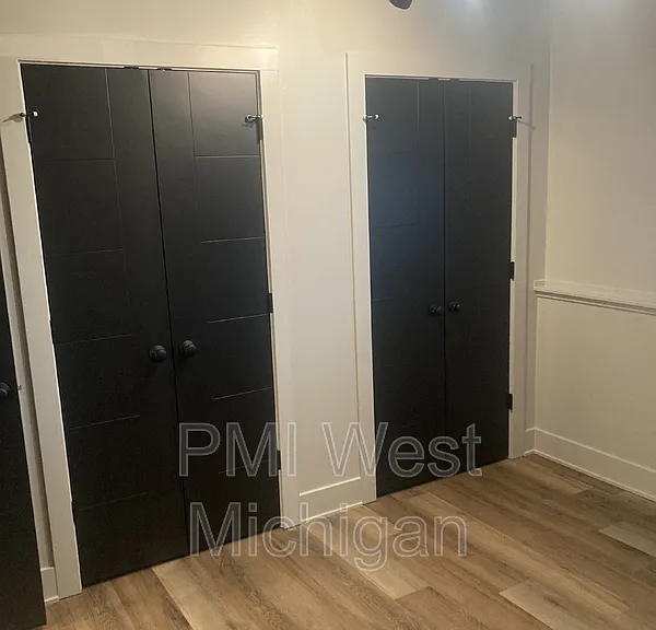 8426 Woodhaven Dr SW #4 — Photo 11