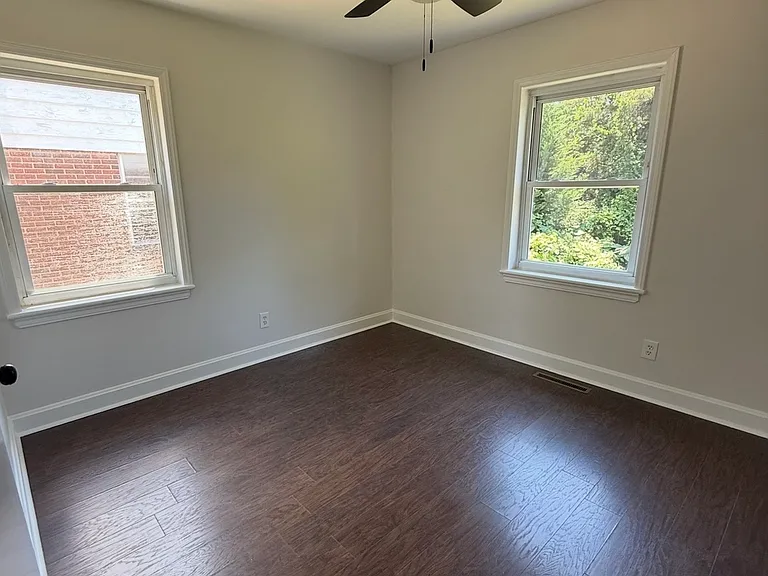 4804 Gilmore Dr — Photo 9