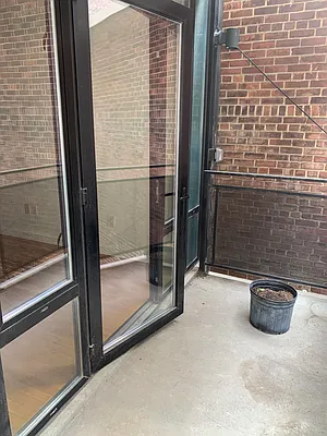 Rented by BROKR.COM | media 23