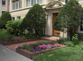 2200 W Granville Ave APT 2, Chicago, IL 60659