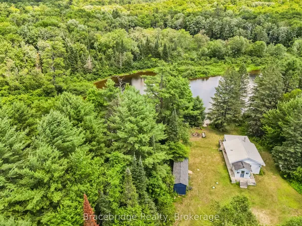 1100 Colony Rd, Bracebridge, ON P1L 1X3