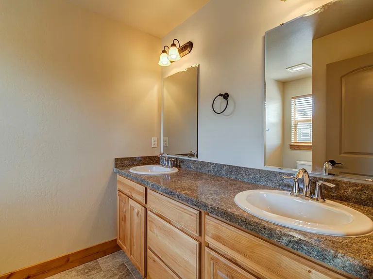 4737 Sherwood Way #D — Photo 12