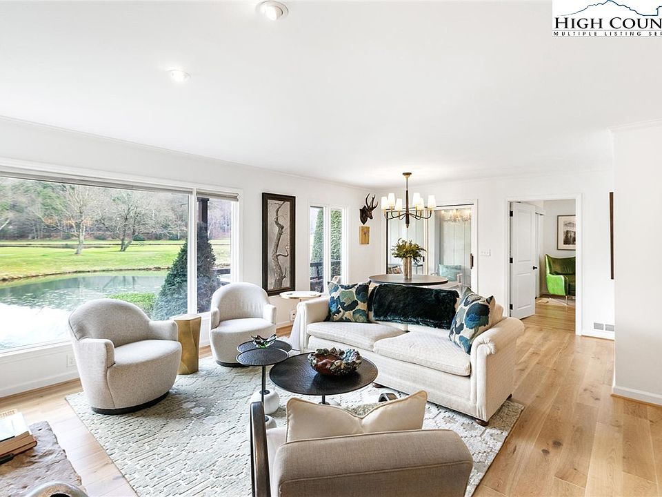 1st image of 271 The Lakes #B-3