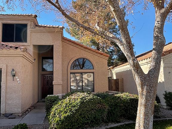 2nd image of 318 N Cottonwood Dr