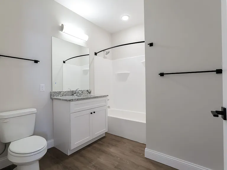 301 W. University Ave — Photo 13