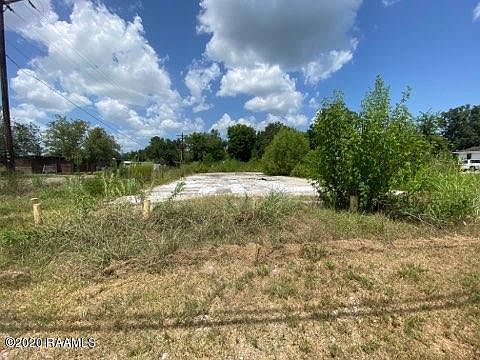 2nd image of 1415 Henderson Hwy