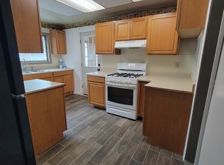 743 Ann St, Stroudsburg, PA 18360