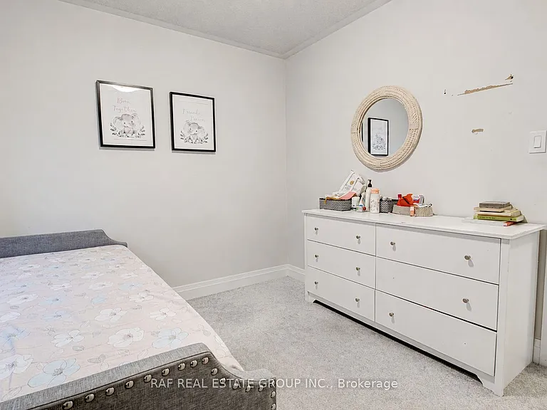 127 Ian Ormston Dr — Photo 33