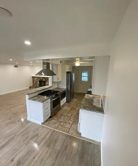 10838 Dempsey Ave — Photo 6