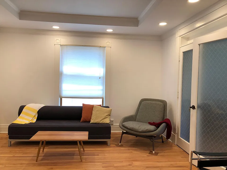 533 S 4th Ave #1