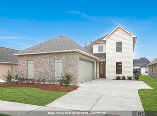 3236 Creekmere Ln, Saint George, LA 70810