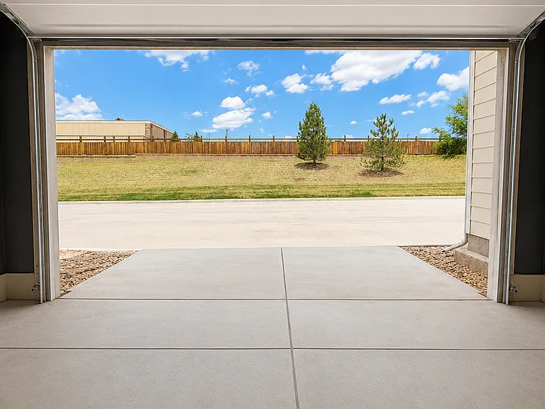 21892 E Quincy Cir — Photo 26